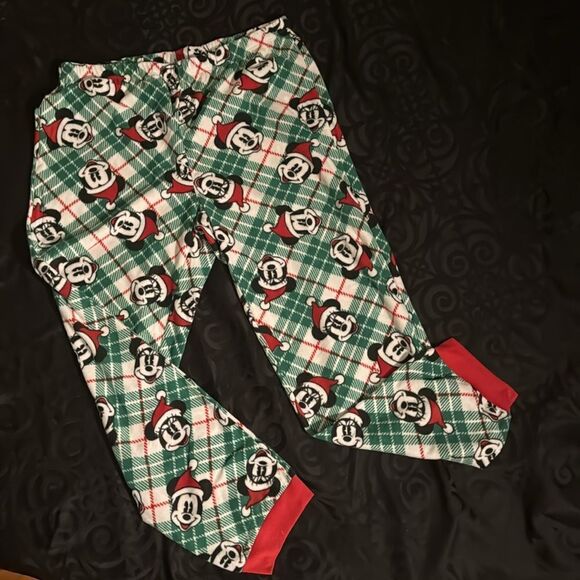 Disney 100th anniversary, Mickey Mouse Christmas pajamas - Picture 5 of 9